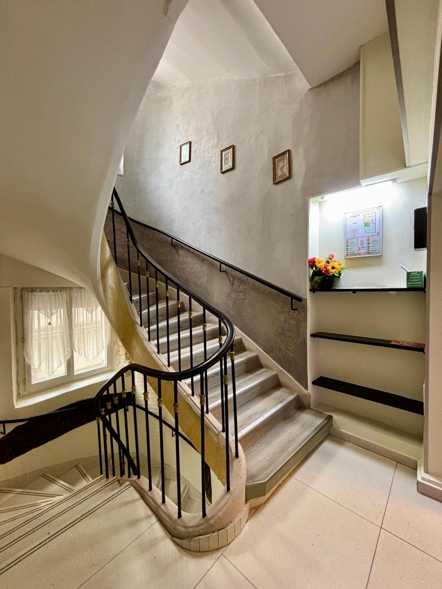 Hotel Des Fontaines Paris Dış mekan fotoğraf